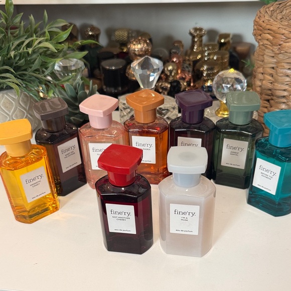 finery new Women's Eau de Parfum Collection